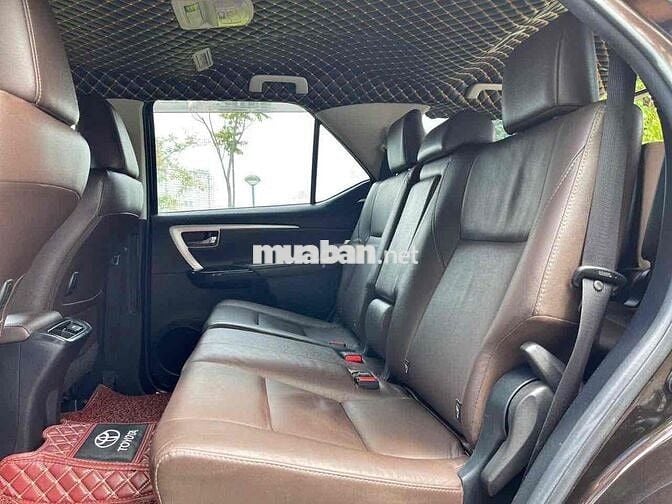 Toyota Fortuner  máy xăng 2017 đẹp như mới