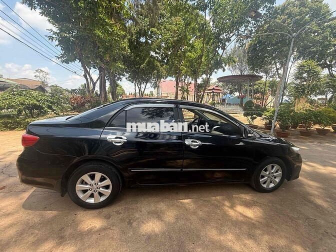 Toyota Corolla Altis 2013 1.8G