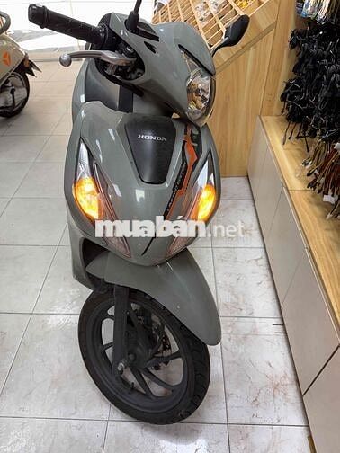 Honda Vision Limited Edition Xám