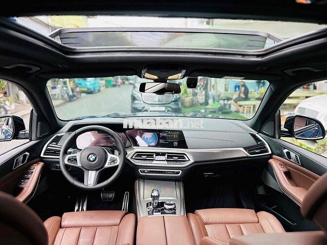 BMW X5 xDrive40i M-SPORT Model 2021