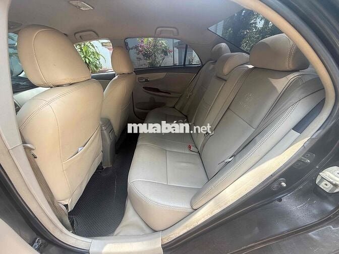 Toyota Corolla Altis 2013 1.8G