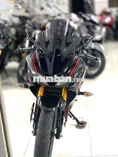 R15V3 bs 62 đk 2019 odo 19k xe đẹp chính chủ