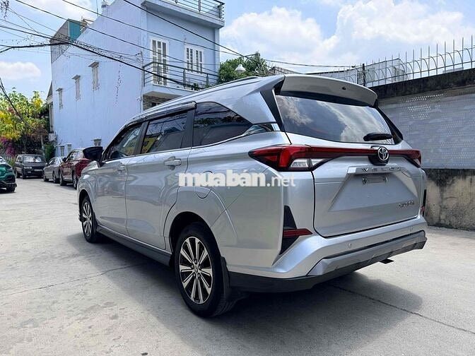 Toyota Veloz Cross 1.5 Số tự động 7 chỗ nhập 2022