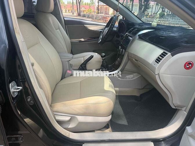 Toyota Corolla Altis 2013 1.8G