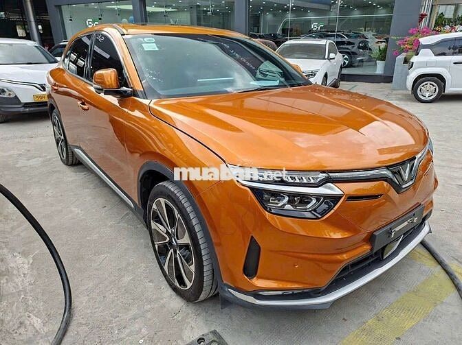 VinFast VF8 Plus 2023 Cam 49.000 km