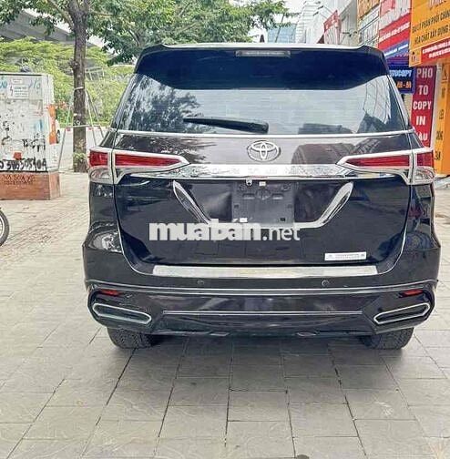 Toyota Fortuner  máy xăng 2017 đẹp như mới