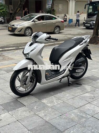XE MÁY 68 - Honda SH 150 Cbs 2022 Trắng Lướt