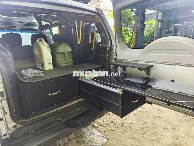 Mitsubishi Pajero V93 Bạc