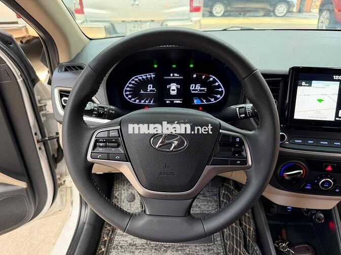 Hyundai Accent 2021 MT bản đủ