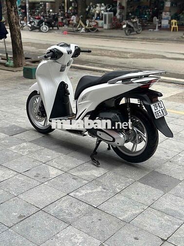 XE MÁY 68 - Honda SH 150 Cbs 2022 Trắng Lướt
