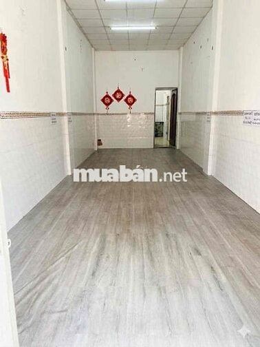 Nhà mặt tiền đường 3 tháng 2, 3 tầng,  vỉa hè 5m