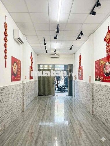 Nhà mặt tiền đường 3 tháng 2, 3 tầng,  vỉa hè 5m