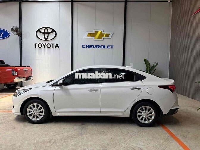 Hyundai Accent 2021 MT bản đủ