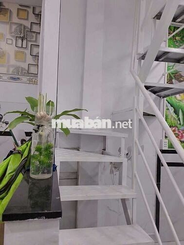 cần bán nhà gần chợ Hóc Môn Tphcm giá 860 tr