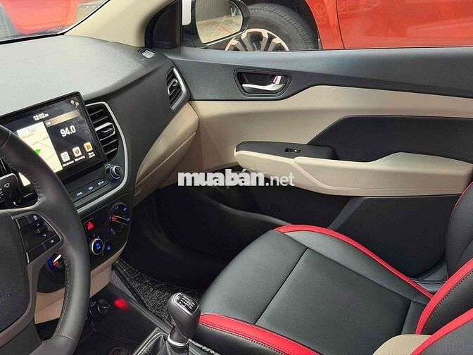 Hyundai Accent 2021 MT bản đủ