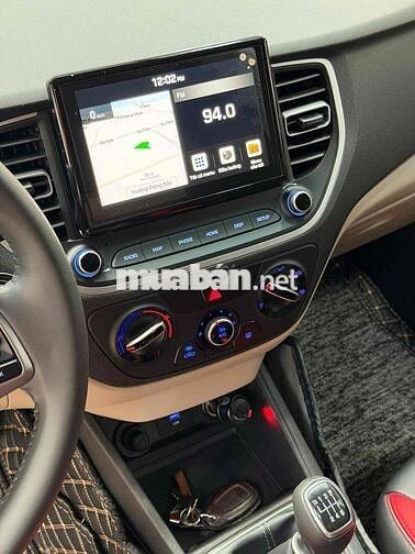 Hyundai Accent 2021 MT bản đủ