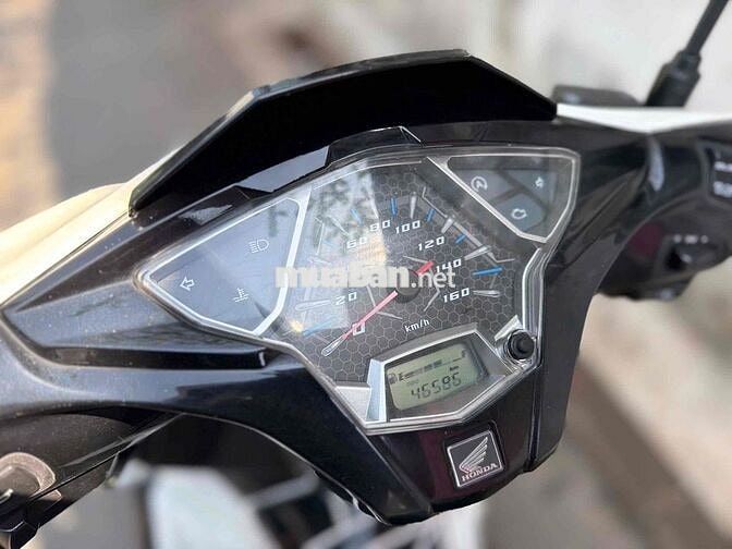 Honda Air Blade 125 2018 Đen trắng biển SG