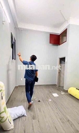 NC MẶT TIỀN YÊN THẾ . TÂN BÌNH . 3 PN . CÓ SÂN