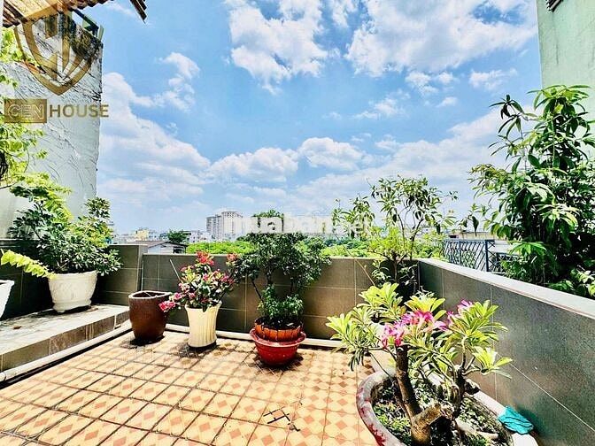 CHO THUÊ STUDIO 70m2 CÓ SÂN VƯỜN BAO CHILL MẶT TIỀN HOÀNG SA BAO PQL