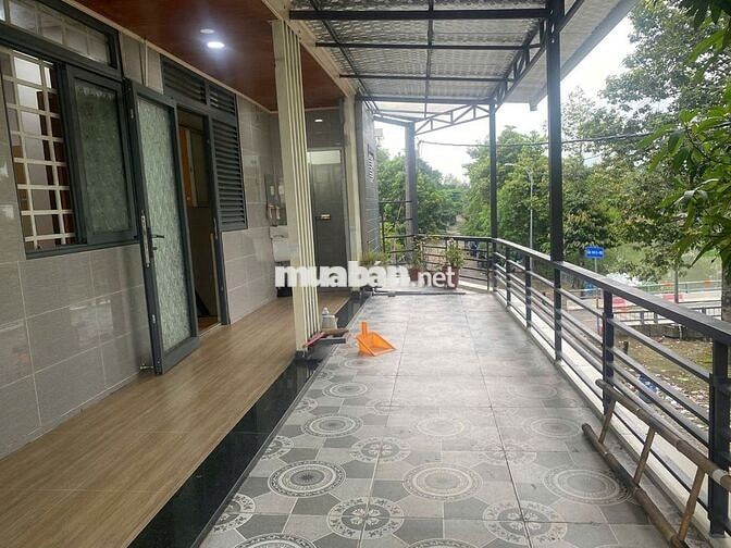 BÁN NHÀ TỈNH LỘ 43 – LÔ GÓC 2 MẶT THOÁNG – ĐƯỜNG 11M Ô TÔ TRÁNH