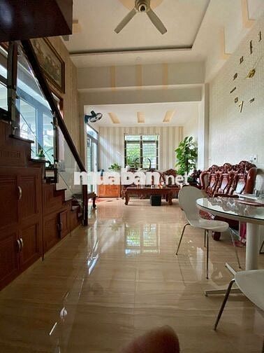 BÁN NHÀ TỈNH LỘ 43 – LÔ GÓC 2 MẶT THOÁNG – ĐƯỜNG 11M Ô TÔ TRÁNH