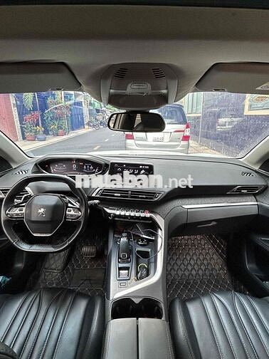 Peugeot 5008 đời 2019 ,đi được 5vạn km ,màu trắng