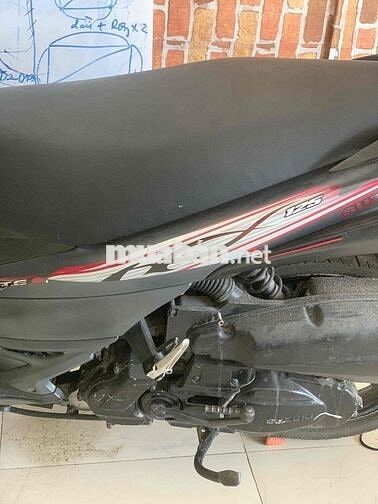 Suzuki Hayate 125 Đen trắng