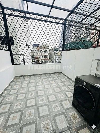 Cần bán nhanh nhà Hồ Tùng Mậu để chuyển nhà to hơn, giá 8.5 đồng cóbớt