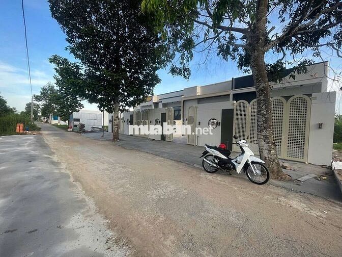 ✨ NHÀ MỚI HOÀN CÔNG – THIẾT KẾ HIỆN ĐẠI – GIÁ CHỈ 1 TỶ 2xx ✨