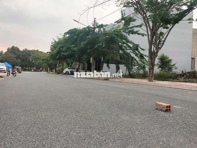 🆘🆘 ngợp lắm rồi giảm sốc 400t từ 2,57ty còn 2ty168t  phải nhanh ạ