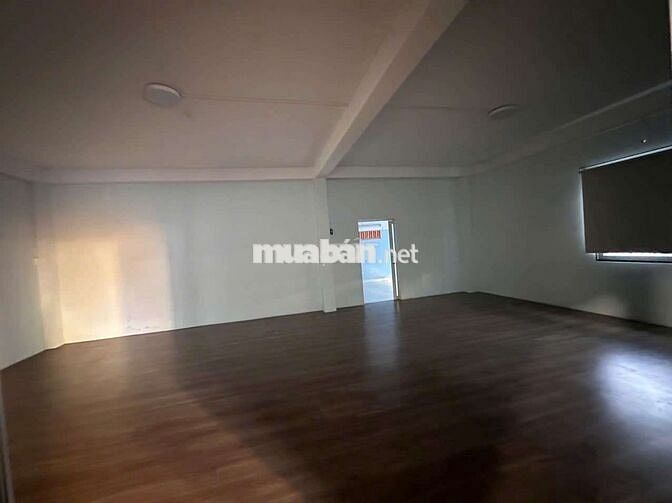 Xưởng đường Mã Lò 800m2 (70tr/tháng)