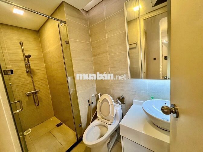 Cho Thuê Căn Hộ CC Vinhomes CentralPark Landmark 81: 70m2 25Củ