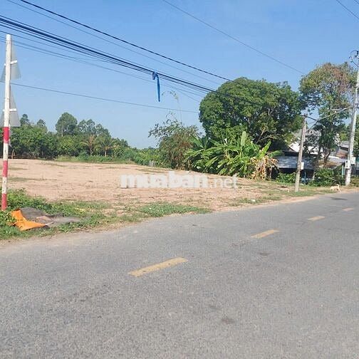 Bán đất nền lớn 2642m2, mặt tiền ngang 25m đường lộ 8m