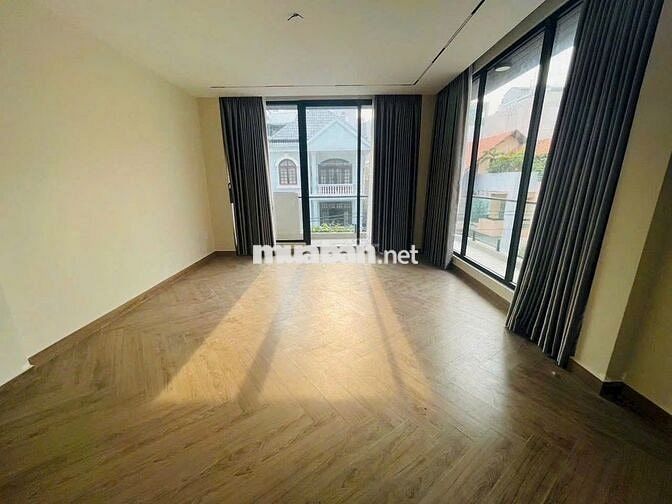 CHO THUÊ NHÀ GÓC 2 MẶT TIỀN – HẺM XE TẢI ĐẶNG VĂN NGỮ.