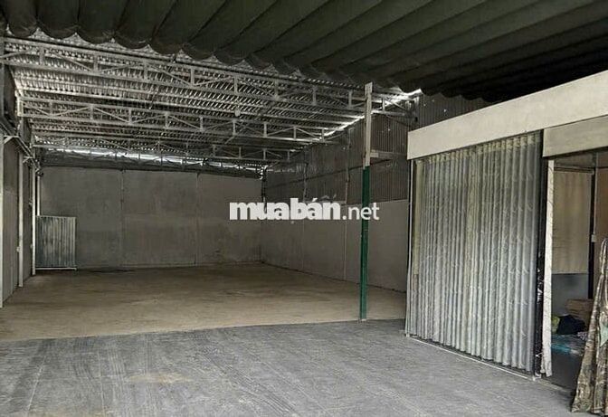 Cho thuê kho 270m2 Nguyễn Bình ngang 10m có văn phòng, giá 16tr