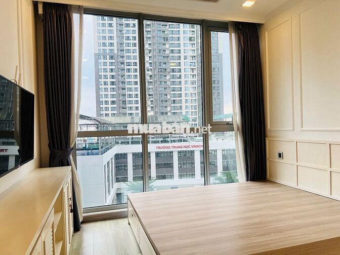 Cho Thuê Căn Hộ CC Vinhomes CentralPark Landmark 81: 70m2 25Củ