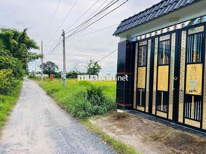 Bán Nhà Cấp 4 Có Vườn Trồng Cây Tại Hoà Khánh Đông