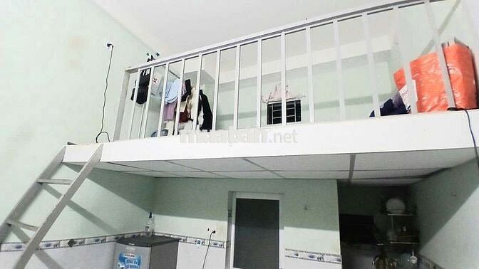 TÌM NỮ Ở GHÉP 1:1 NGAY TRẠM HOÀNG HÔN CÓ SÂN THƯỢNG NGHE NHẠC MỖI TỐI