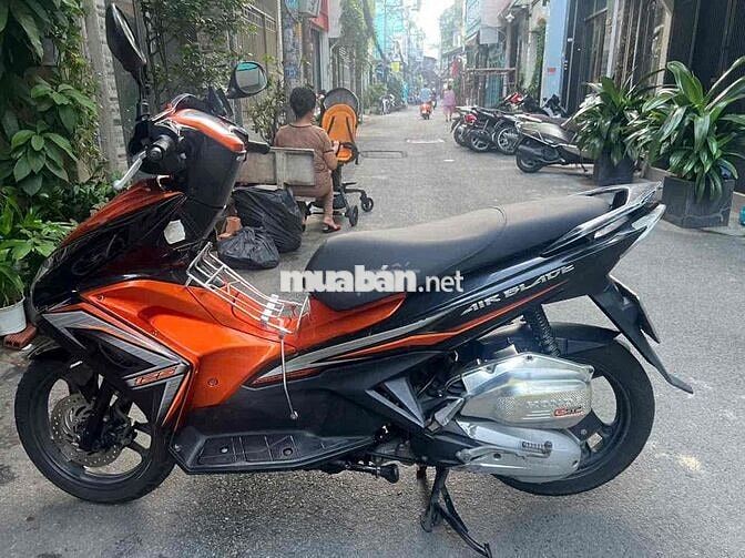 Honda Air Blade 2014 Cam đen