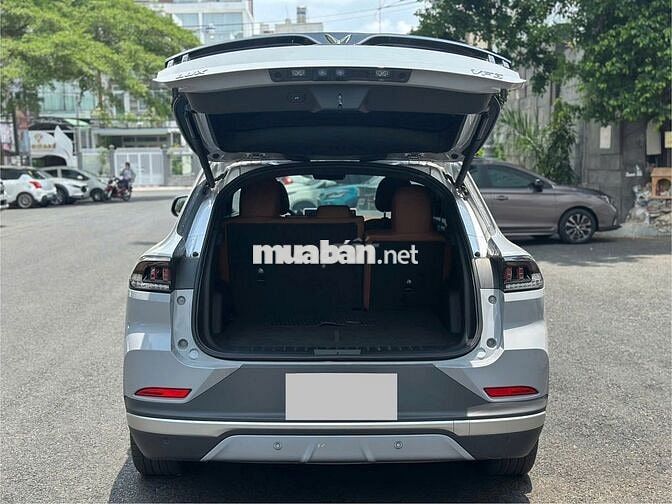 Vinfast VF8 Lux 2024  - Màu xám - 1v2km - Mua pin