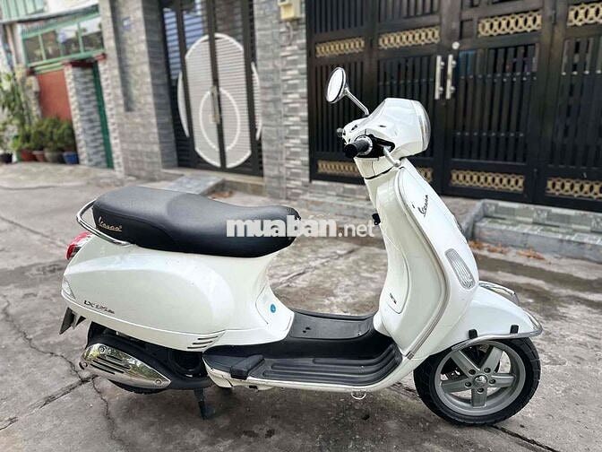 Piaggio Vespa LX Fi 125ie 2012 Trắng Zin100% Bs.Tp