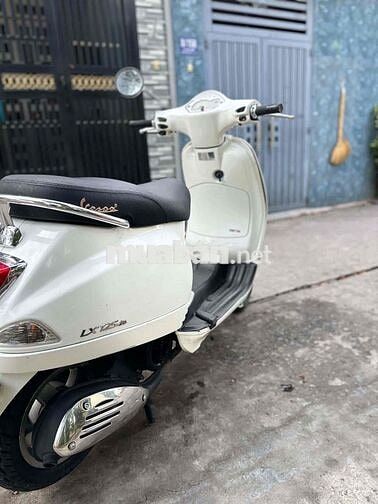 Piaggio Vespa LX Fi 125ie 2012 Trắng Zin100% Bs.Tp