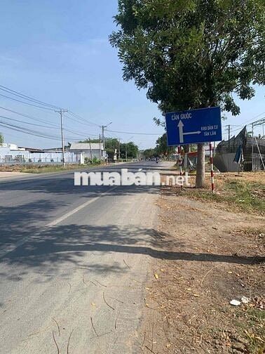 12 Lô đất thổ cư mặt tiền đường GTNT xe hơi 7 chỗ chạy được, đường thô