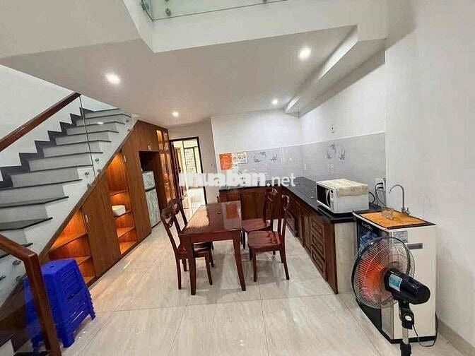 🔴 CHO THUÊ NHÀ 3 TẦNG MT ĐOÀN KHUÊ – NAM VIỆT Á