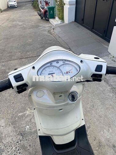SYM Elizabeth Trắng xe đẹp ít đi mấy móc êm ru