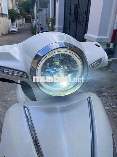 SYM Elizabeth Trắng xe đẹp ít đi mấy móc êm ru