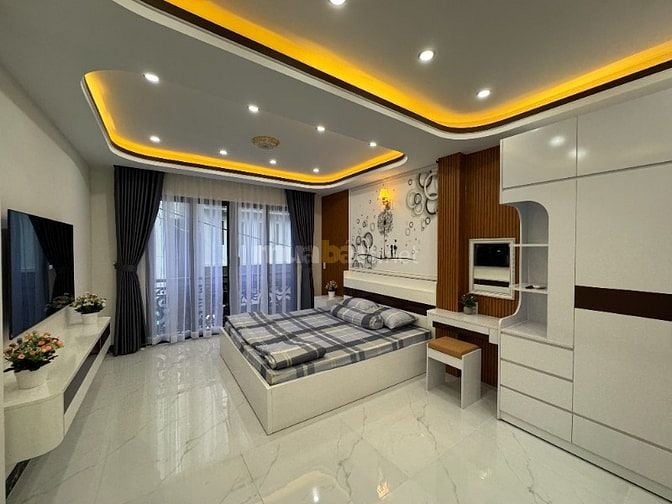 4 Lầu CAO CẤP Khu Hiếm Nhà Bán Thiết kế cổ điển HXH Trần Quang Diệu