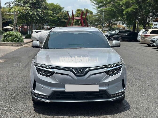 Vinfast VF8 Lux 2024  - Màu xám - 1v2km - Mua pin