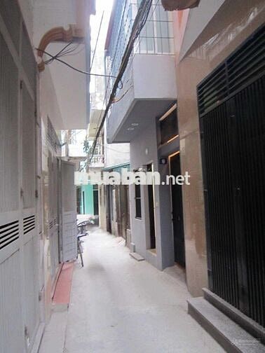 Chính chủ cho thuê tầng 2 và tầng 3 (không tách rời) có ban công