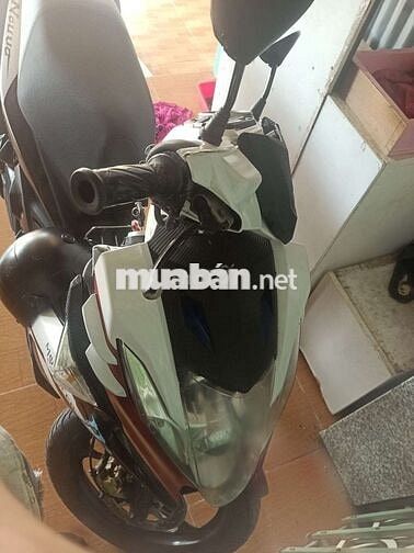 Yamaha Nouvo 5 Trắng đen
